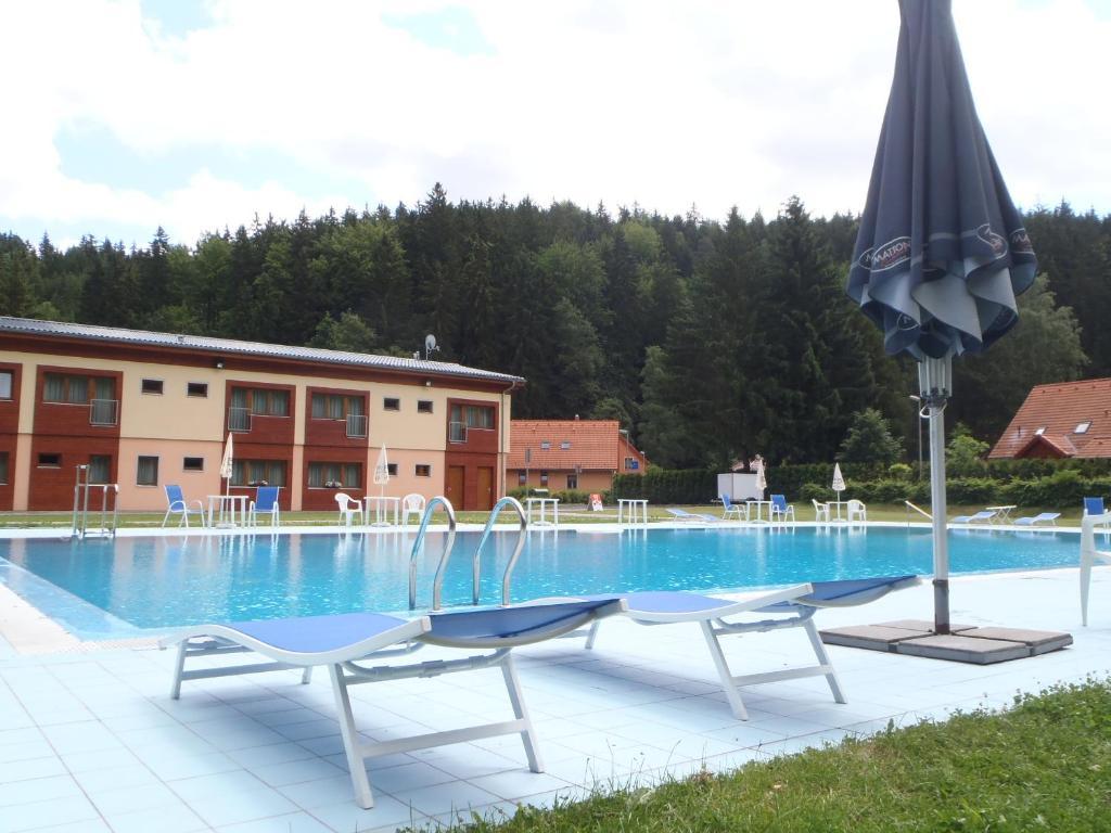 Geyserpark Village Карлови Вари Екстериор снимка